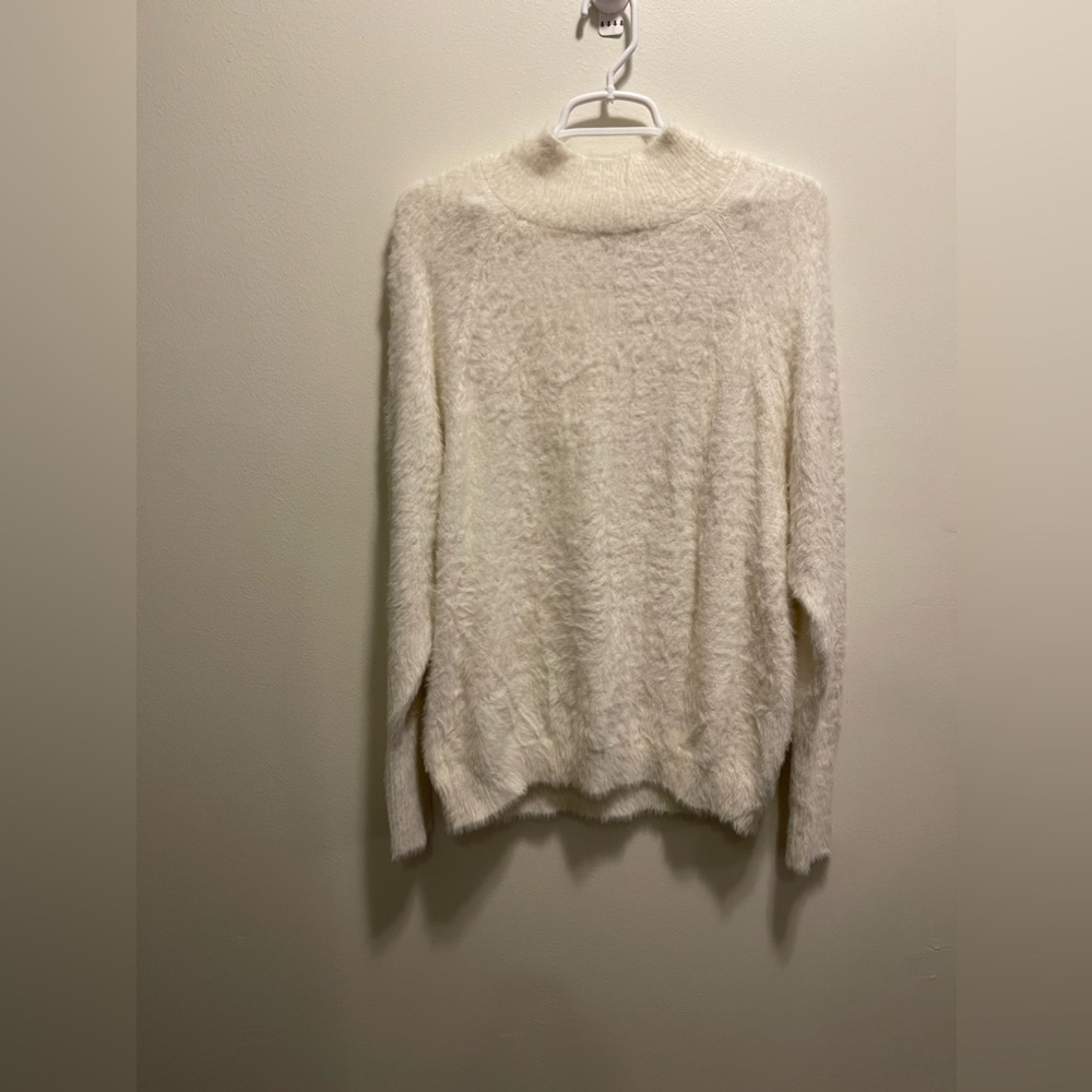 Marled Cream Faux Mohair Mock-Neck Tunic Sweater Size Small